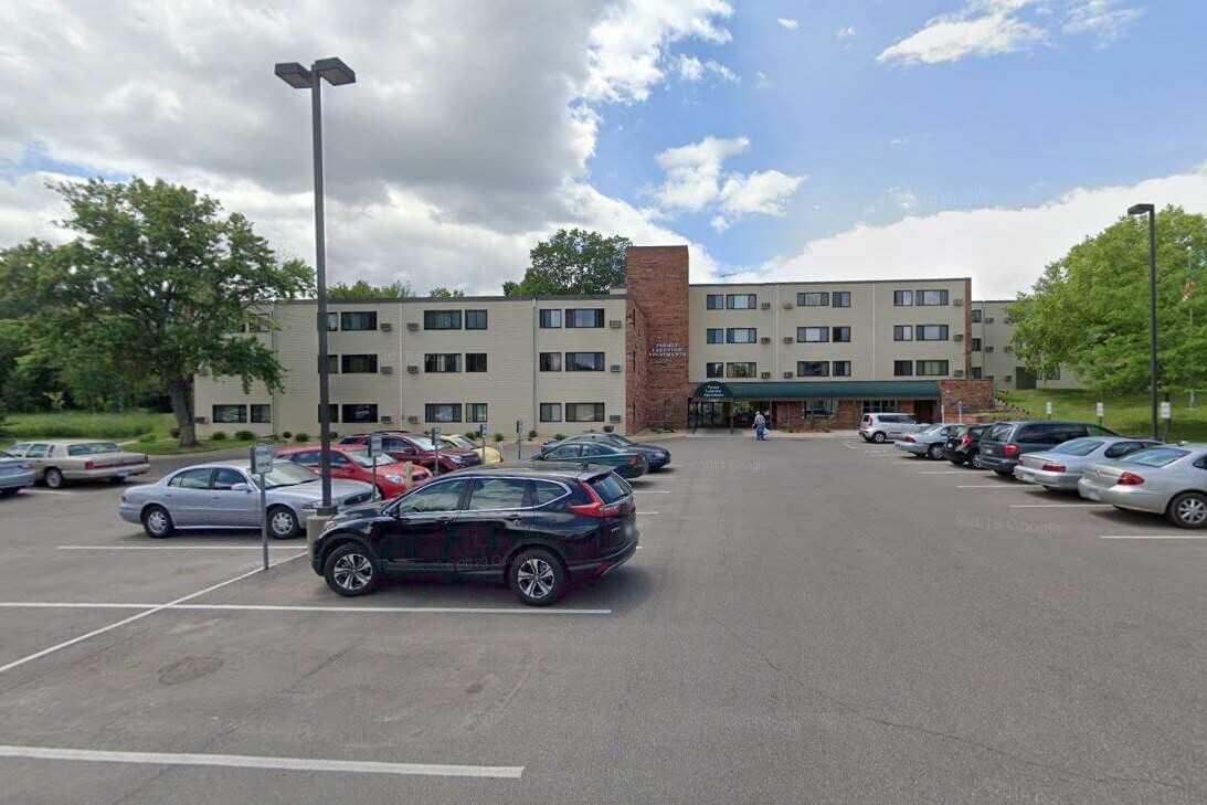 Senior living, Senior housing