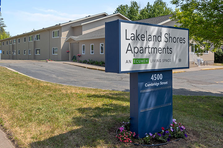 Lakeland Shores Affordable Independent Living Apartments for Seniors